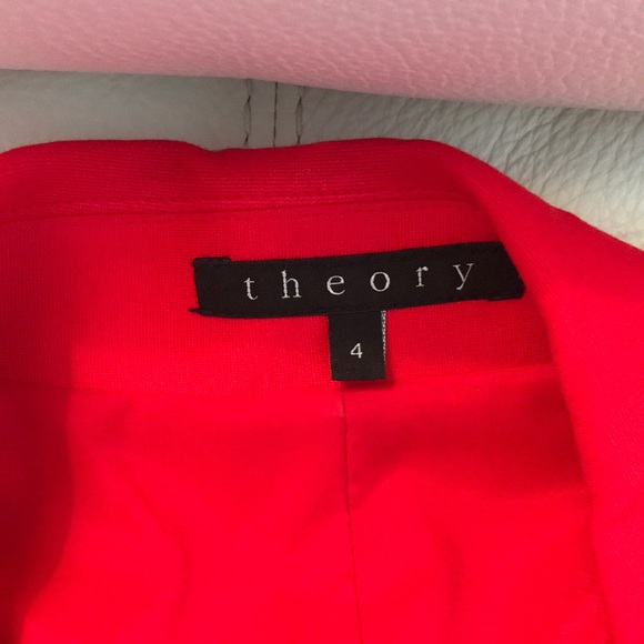 Theory size 4 fitted blazer. Gold zipper/button - Picture 2 of 8